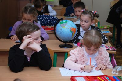 Studie: Lek-metod skapar lugn i klassrummet