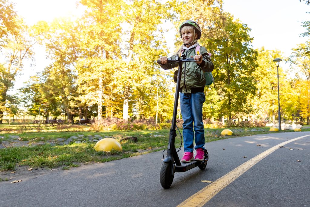 Föräldrar kan få böter för barns elsparkcyklar